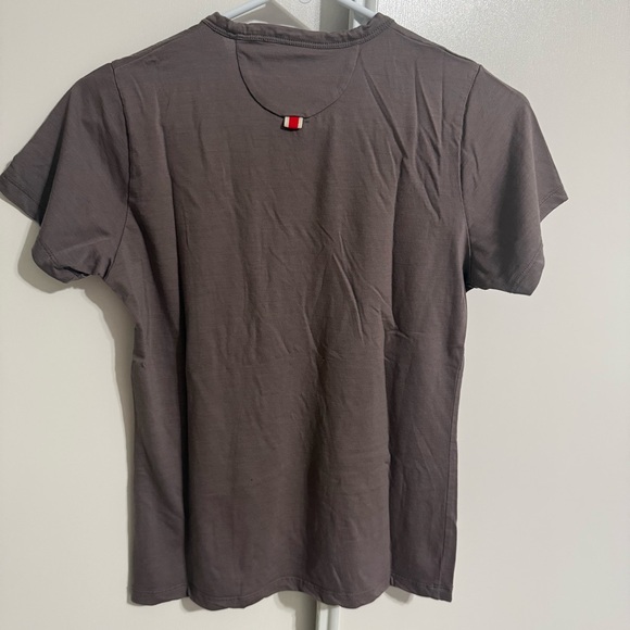 Tracksmith Harrier Tee Mulberry - Picture 2 of 3